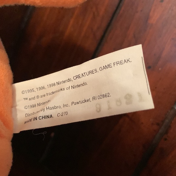 Vintage Charizard Pokemon 1998 Nintendo Creatures Gamefreak Game Freak Toy Doll - Picture 6 of 7